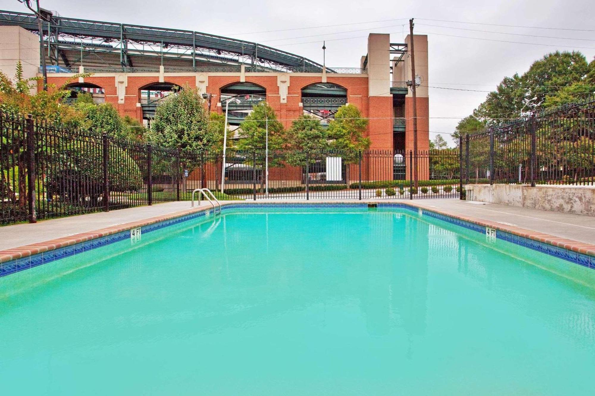 Country Inn & Suites By Radisson, Atlanta Downtown Esterno foto