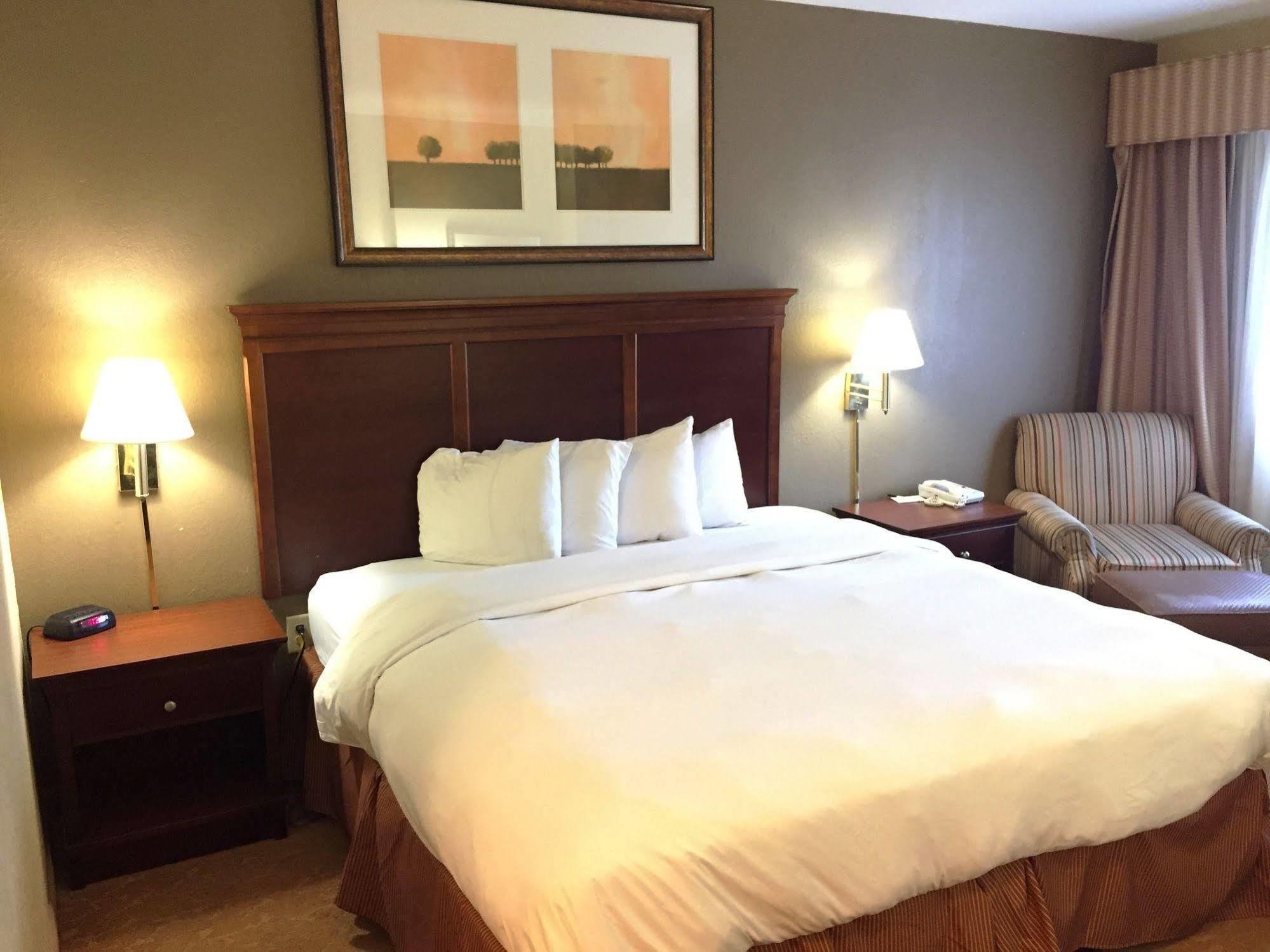 Country Inn & Suites By Radisson, Atlanta Downtown Esterno foto